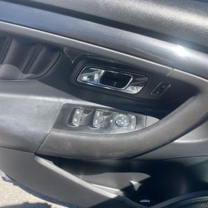 صورة مصغرة 67 لـ 2015 FORD TAURUS SHO