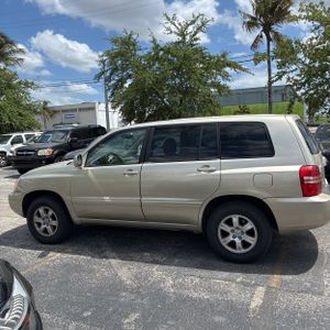 TOYOTA HIGHLANDER - 3