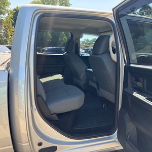 صورة مصغرة 35 لـ 2018 RAM 1500 TRADESMAN