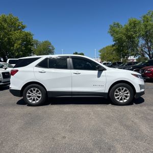 CHEVROLET EQUINOX LS - 10