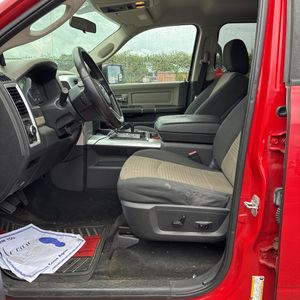 2012 RAM 1500 SLT thumbnail 36