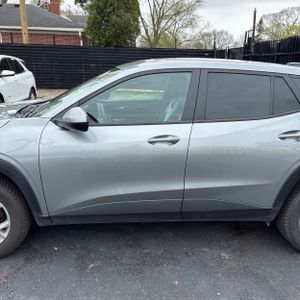 CHEVROLET TRAX LS - 4