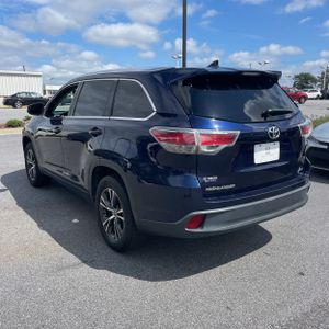 2016 Toyota HIGHLANDER XLE — фото 5