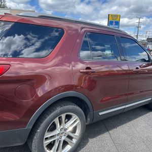 FORD EXPLORER XLT - 9