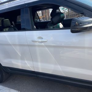 FORD EXPLORER SPORT - 10