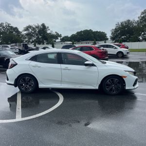 صورة 10 لـ 2017 Honda CIVIC EX