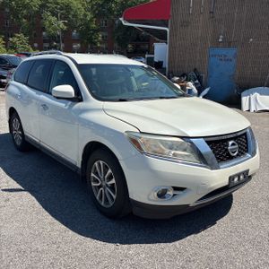 2016 Nissan PATHFINDER SL — миниатюра 12
