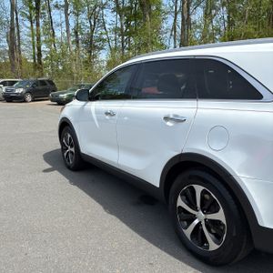 KIA SORENTO EX - 5