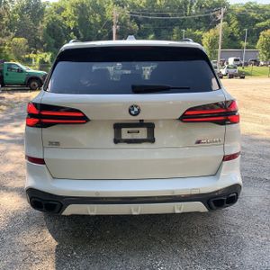 2024 BMW X5 M60I 照片 7