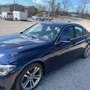 BMW 330I XDRIVE - 2