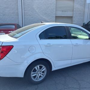 CHEVROLET SONIC LT AUTO - 9