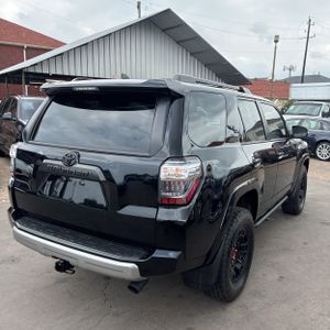 TOYOTA 4RUNNER - 8