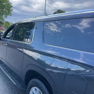 CHEVROLET SUBURBAN PREMIER - 6