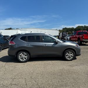 2016 Nissan ROGUE SL 照片 10