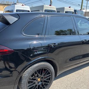 PORSCHE CAYENNE - 9