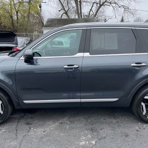 KIA TELLURIDE S - 4