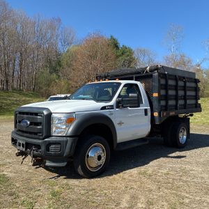 FORD F-550 CHASSIS XL - 1