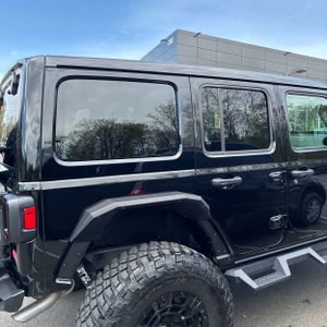 JEEP WRANGLER 4-DOOR WILLYS 4X4 - 9
