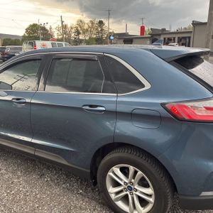 FORD EDGE SEL - 6