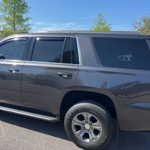 CHEVROLET TAHOE LS - 6
