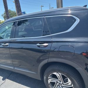 صورة 6 لـ 2023 Hyundai SANTA FE SEL