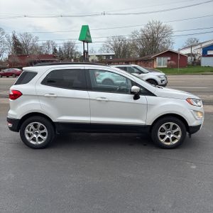 FORD ECOSPORT SE - 10