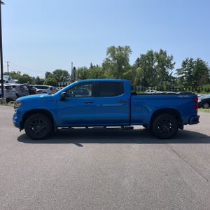 2024 Chevrolet SILVERADO 1500 CUSTOM — фото 3