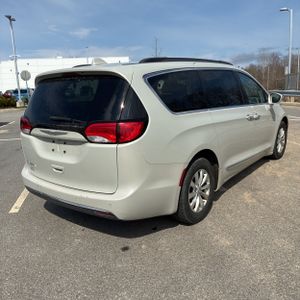 CHRYSLER PACIFICA TOURING-L - 8
