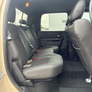 2017 RAM 1500 REBEL 照片 35