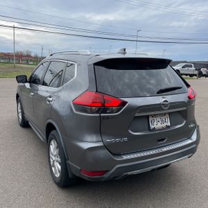 NISSAN ROGUE SV - 5