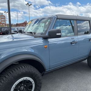 FORD BRONCO - 2