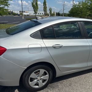 CHEVROLET CRUZE LS AUTO - 9