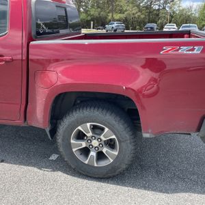 CHEVROLET COLORADO - 6