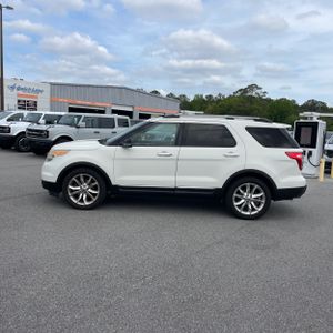 FORD EXPLORER XLT - 3