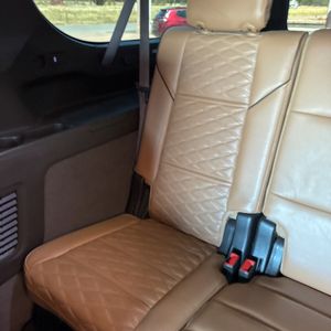 صورة 35 لـ 2021 Cadillac ESCALADE ESV SPORT