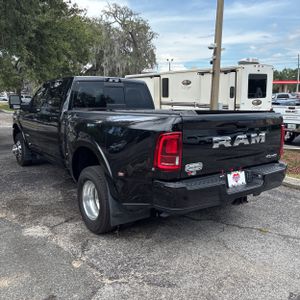 2025 RAM 3500 LONGHORN photo 5