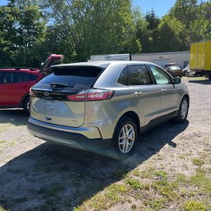 FORD EDGE SEL - 7