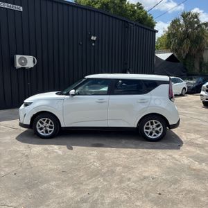KIA SOUL LX - 3