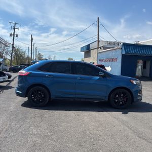 FORD EDGE ST - 10