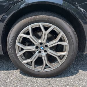 صورة مصغرة 17 لـ 2026 BMW X7 XDRIVE40I