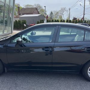 SUBARU IMPREZA 2.0I - 4