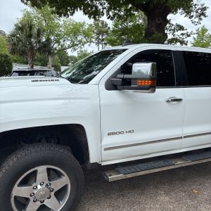 CHEVROLET SILVERADO - 2