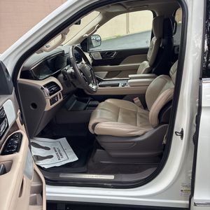 2022 Lincoln NAVIGATOR RESERVE 照片 31