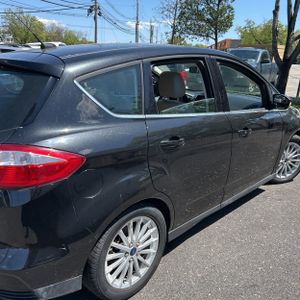 FORD C-MAX HYBRID SEL - 9
