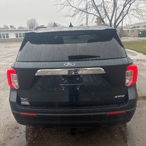 FORD EXPLORER XLT - 7