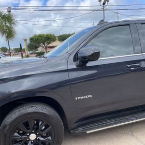 CHEVROLET TAHOE LS - 2