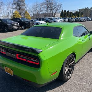 DODGE CHALLENGER SRT HELLCAT - 9
