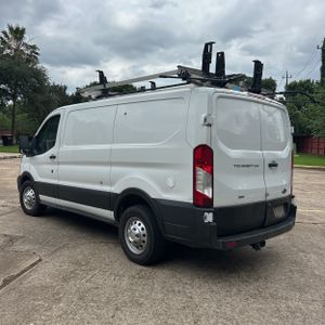 FORD TRANSIT 250 - 5