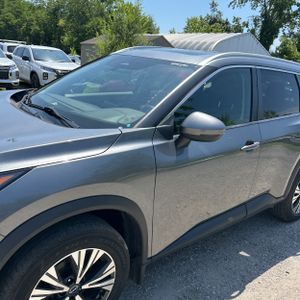 صورة 2 لـ 2022 Nissan ROGUE SV