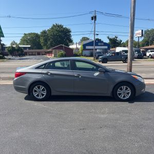 2013 Hyundai SONATA GLS 照片 10